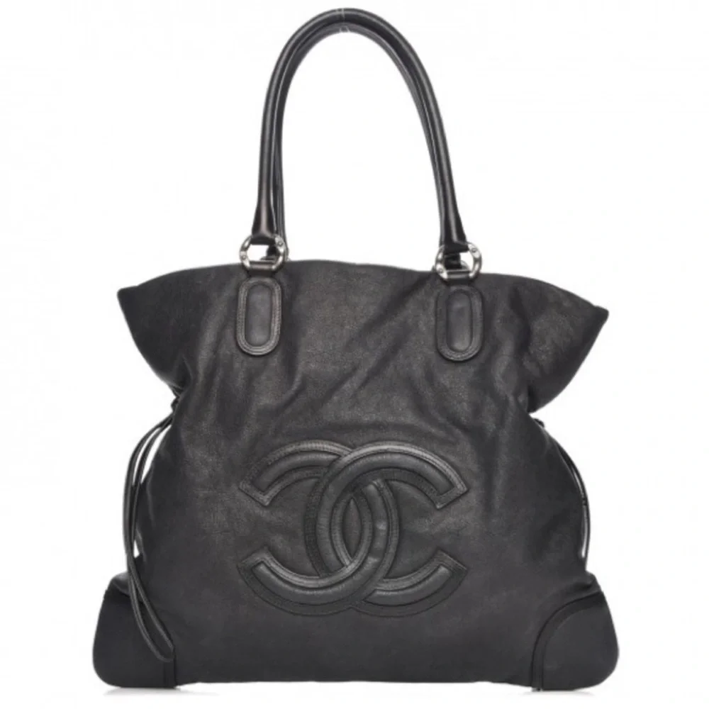 LARGE CHANEL LEATHER TOTE HOBO - Picture 3 of 13